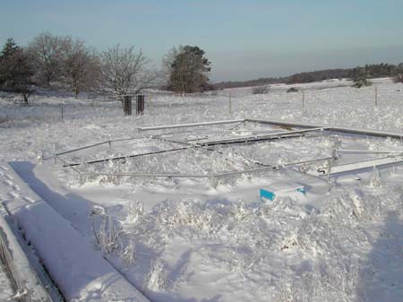 2006-01 An experimental field in the snow